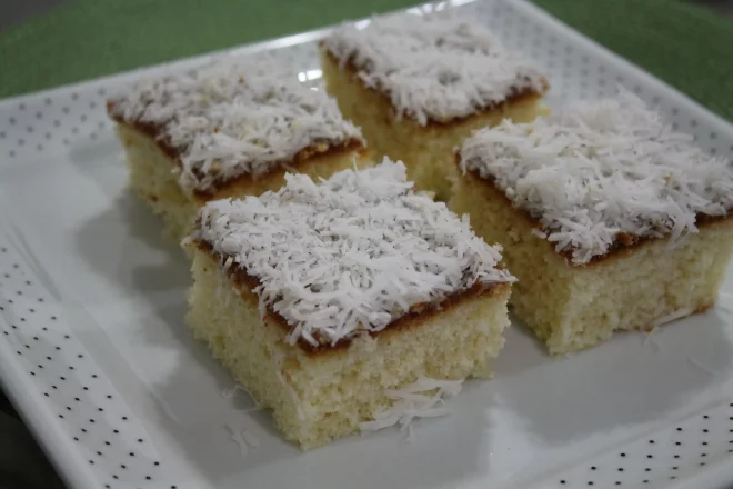 Bolo de coco prático