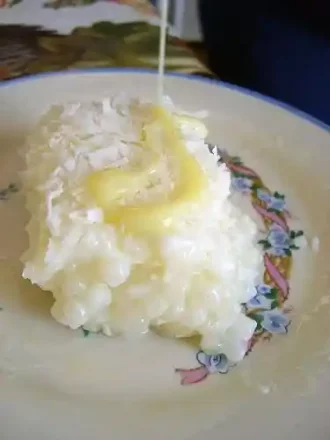 Cuscuz doce de tapioca (receita baiana)